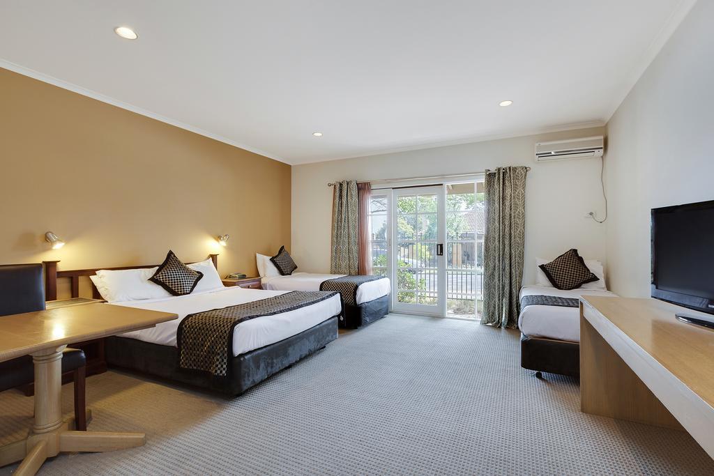 Greensborough Motel Мельбурн Екстер'єр фото