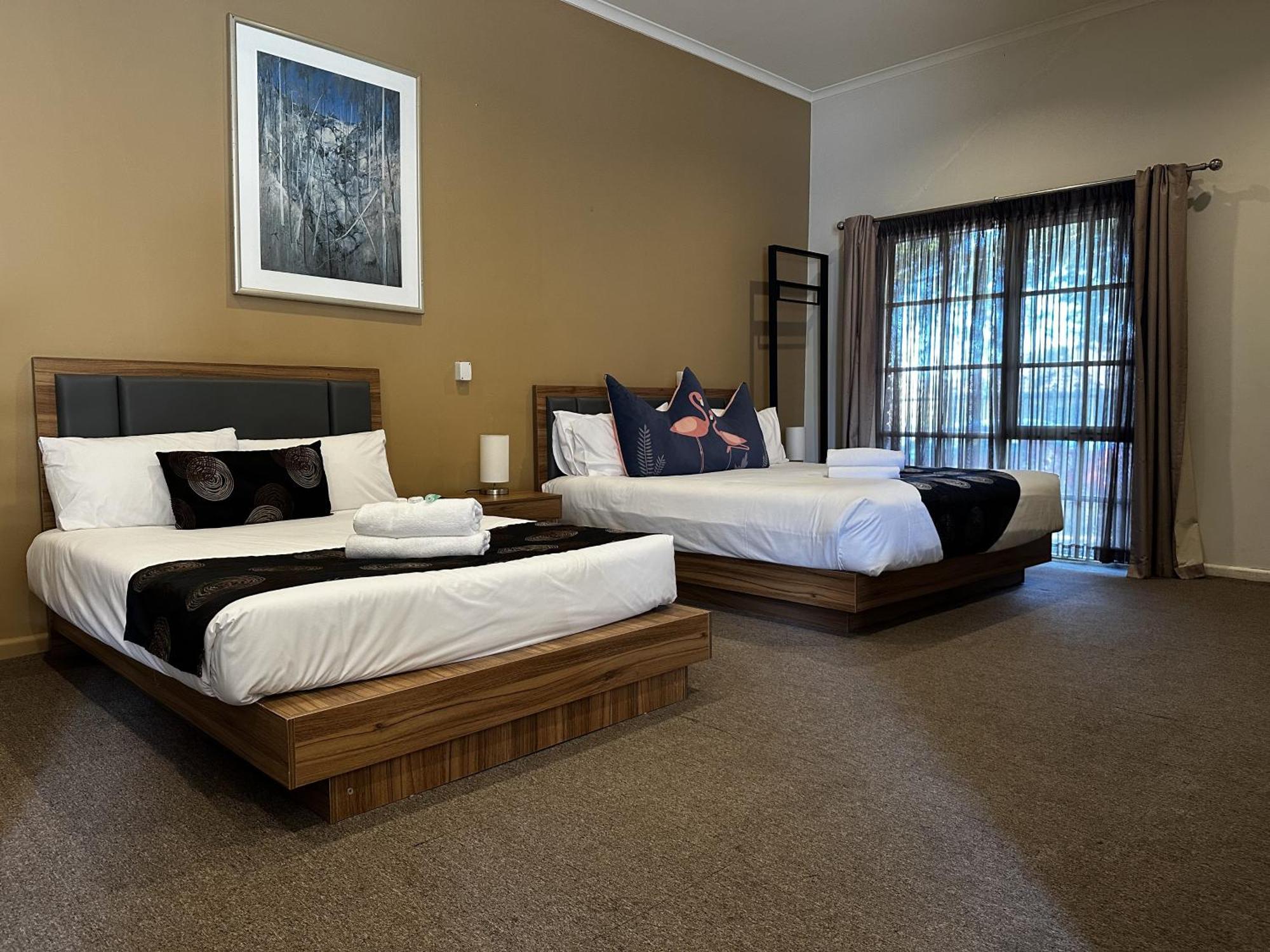 Greensborough Motel Мельбурн Екстер'єр фото