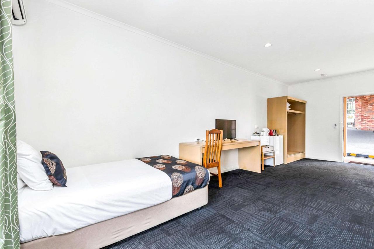 Greensborough Motel Мельбурн Екстер'єр фото